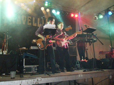 Recuerdo del grupo Trávelling en Colloto, fotografía 2