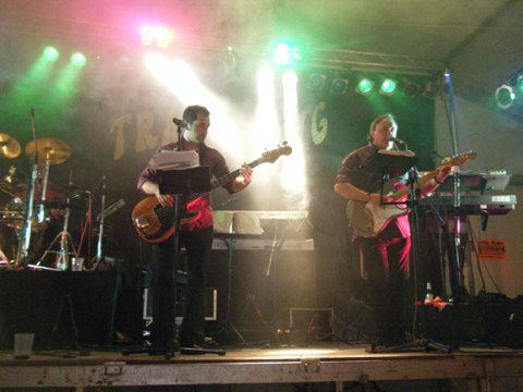 Recuerdo del grupo Trávelling en Colloto, fotografía 16
