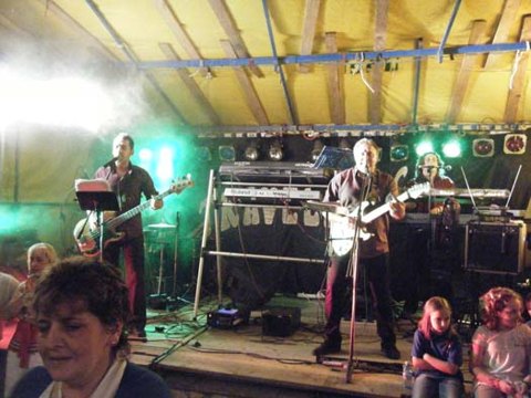 Recuerdo del grupo Trávelling en Ribono, fotografía 17