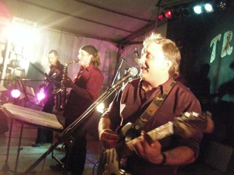 Recuerdo del grupo Trávelling en Villabazal, fotografía 8
