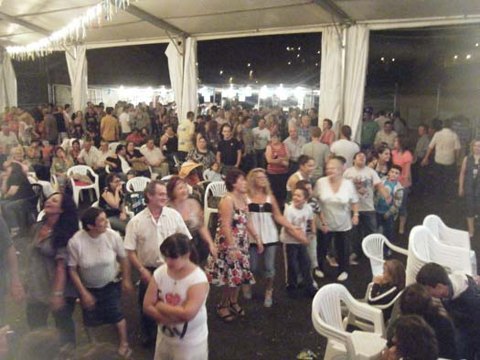 Recuerdo del grupo Trávelling en Villabazal, fotografía 9